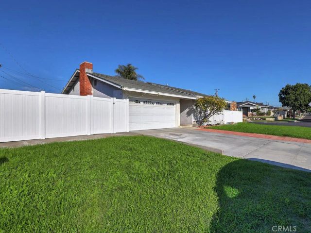 14839 Figueras Rd, La Mirada, CA 90638