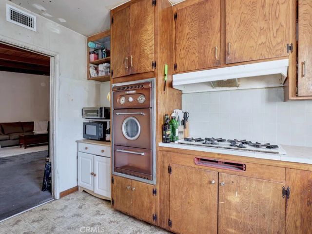 14839 Figueras Rd, La Mirada, CA 90638