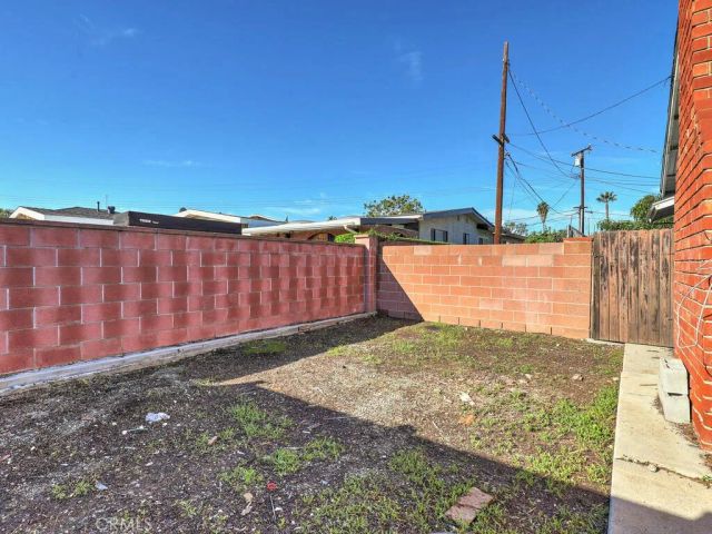 14839 Figueras Rd, La Mirada, CA 90638