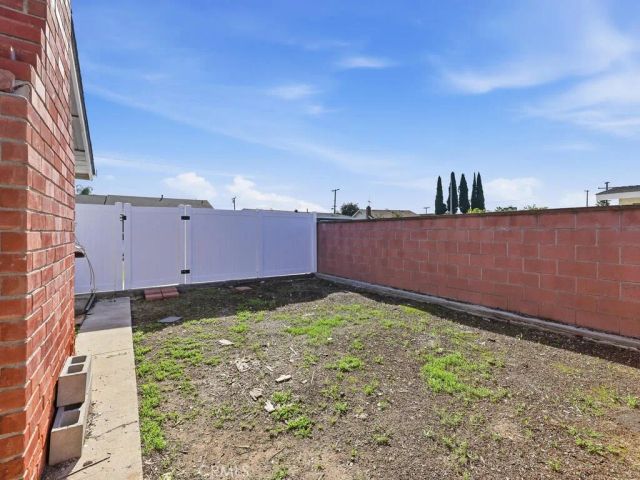14839 Figueras Rd, La Mirada, CA 90638