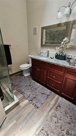 7252 Woodmont Avenue, Tamarac, FL 33321