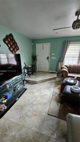 7252 Woodmont Avenue, Tamarac, FL 33321