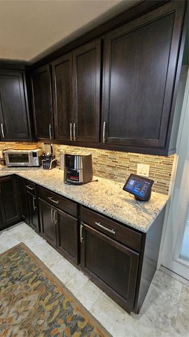 7252 Woodmont Avenue, Tamarac, FL 33321