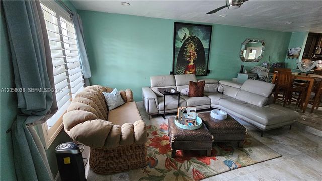 7252 Woodmont Avenue, Tamarac, FL 33321