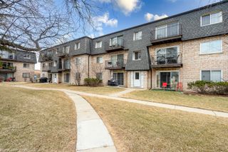 9448 BAY COLONY Drive 3S, Des Plaines, IL 60016