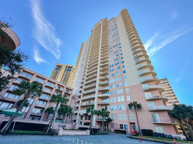 3505 Sage Road 2403, Houston, TX 77056