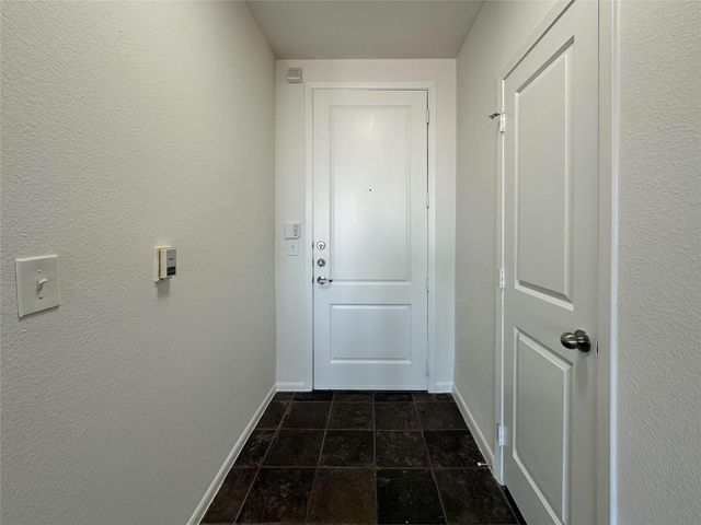 3505 Sage Road 2403, Houston, TX 77056