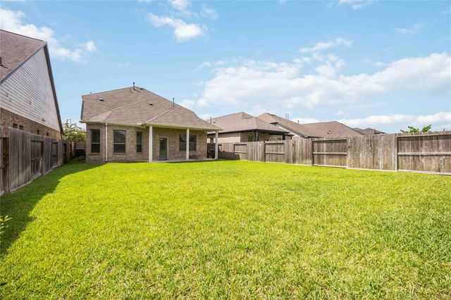 8723 Red Heron Lane, Missouri City, TX 77459