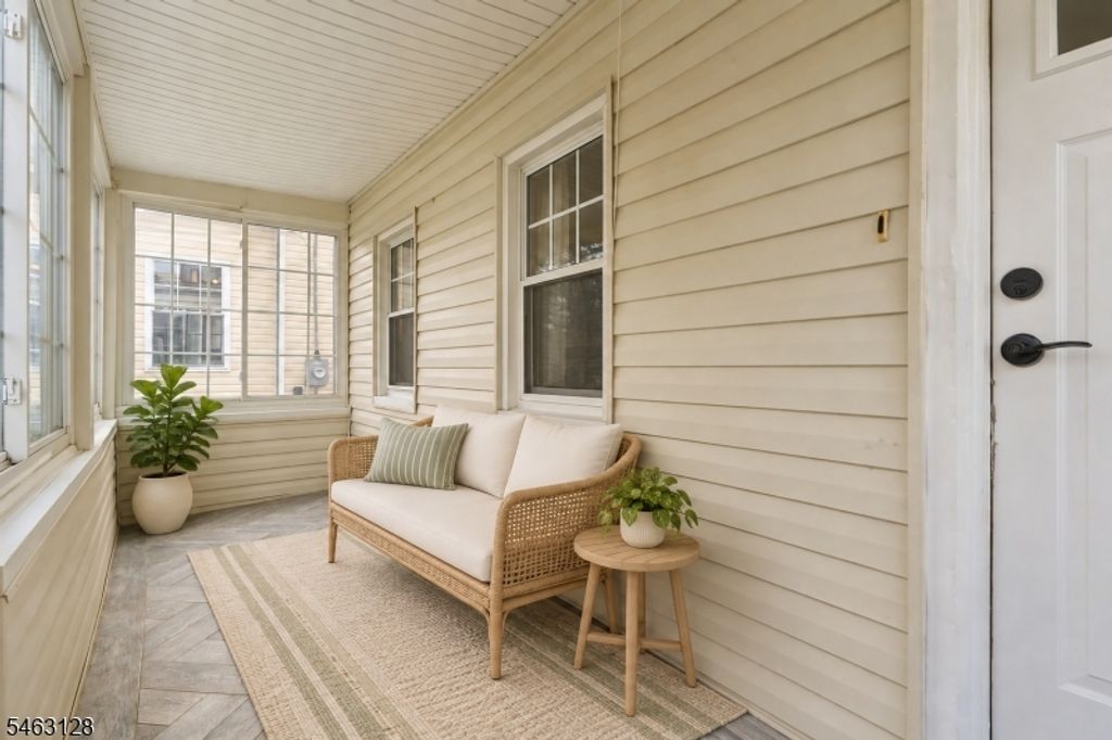 321 Boyden Ave, Maplewood Twp., NJ 07040 — photo 4