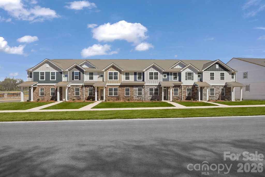 261 Fourth Street, York, SC 29745
