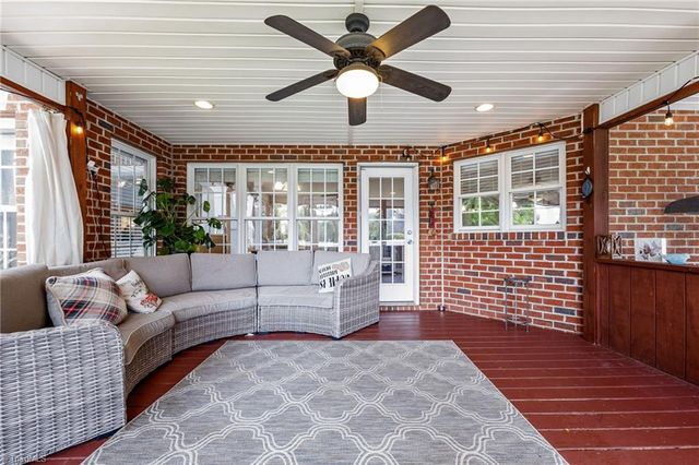 4421 Ashton Oaks Court, High Point, NC 27265