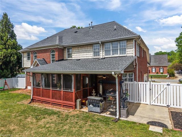 4421 Ashton Oaks Court, High Point, NC 27265