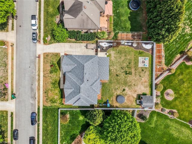 4421 Ashton Oaks Court, High Point, NC 27265