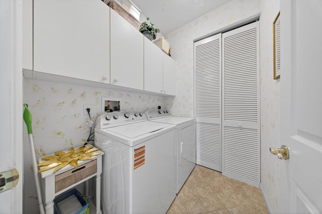 320 NW Treeline Trace, Port St. Lucie, Port St Lucie, FL 34986