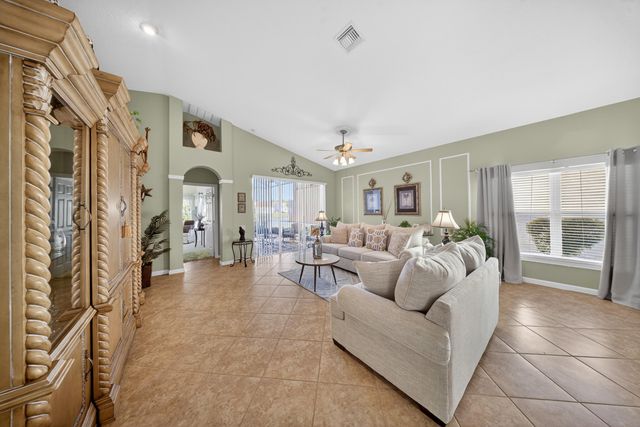 320 NW Treeline Trace, Port St. Lucie, Port St Lucie, FL 34986