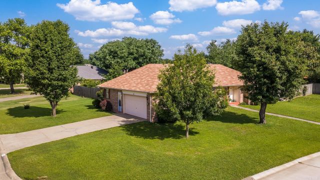 355 Comanche Trail, Conway, AR 72032