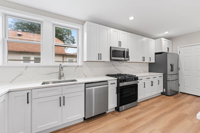 1653 W 92nd Street, Chicago, IL 60620