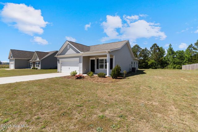 310 Settlers Pointe Drive, Pikeville, NC 27863