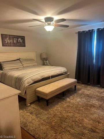3830 Ranchwood Drive, Clemmons, NC 27012