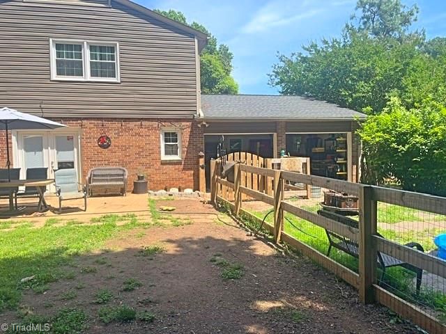 3830 Ranchwood Drive, Clemmons, NC 27012