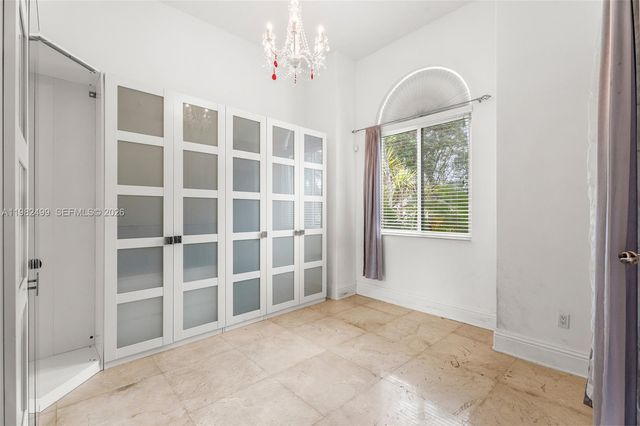 2665 NW 100th Ave, Doral, FL 33172