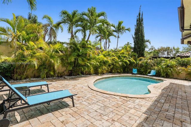 2665 NW 100th Ave, Doral, FL 33172