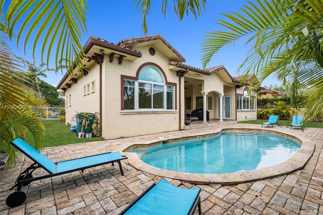 2665 NW 100th Ave, Doral, FL 33172