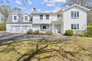 87 Knollwood Drive, Branford, CT 06405