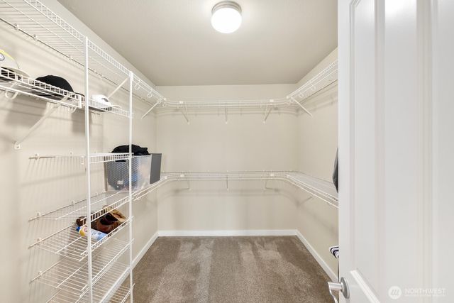 21503 29th Street E, Lake Tapps, WA 98391
