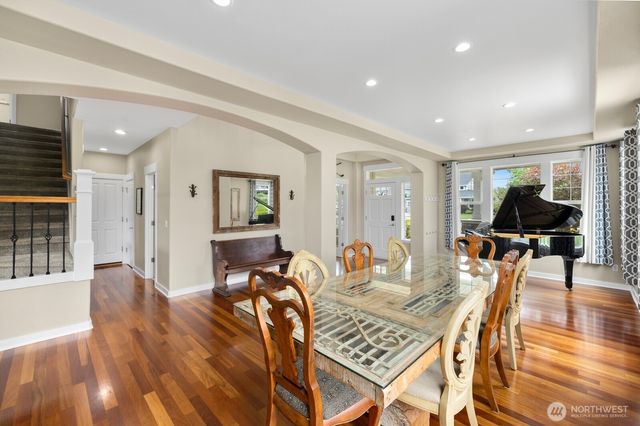 21503 29th Street E, Lake Tapps, WA 98391