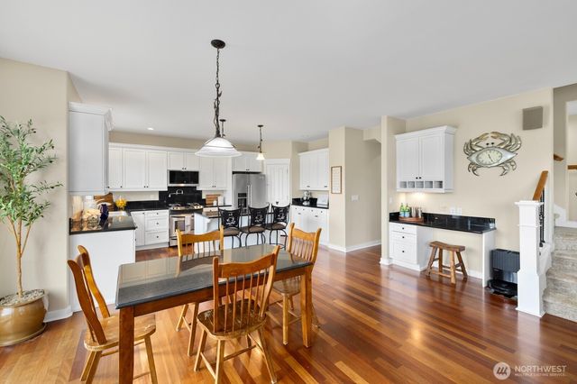 21503 29th Street E, Lake Tapps, WA 98391