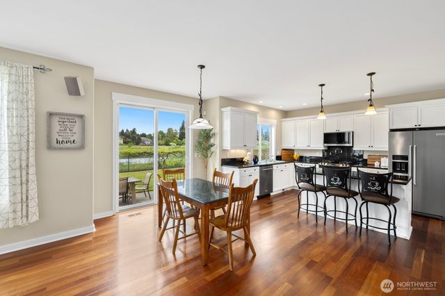 21503 29th Street E, Lake Tapps, WA 98391