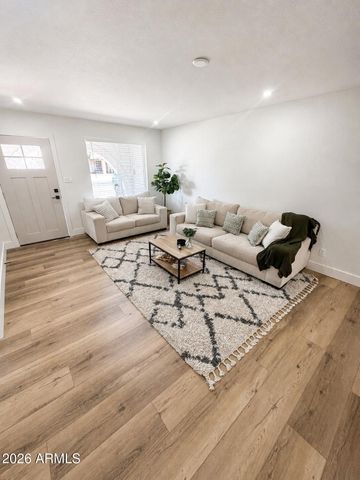 2259 E HARMONY Avenue, Mesa, AZ 85204