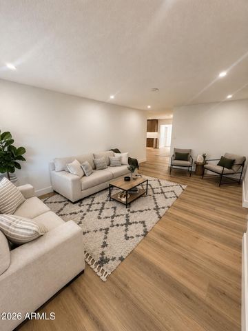 2259 E HARMONY Avenue, Mesa, AZ 85204