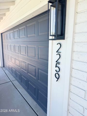 2259 E HARMONY Avenue, Mesa, AZ 85204