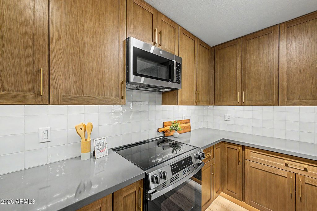 Image 20 of property listing at 2259 E HARMONY Avenue, Mesa, AZ 85204