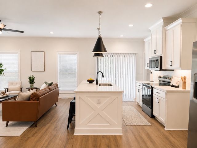 443 East Castle St, Murfreesboro, TN 37130