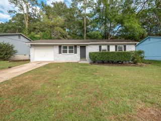 4117 Wiggington Rd, Tallahassee, FL 32303