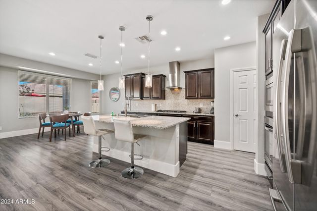 10764 W Prickly Pear Trail, Peoria, AZ 85383
