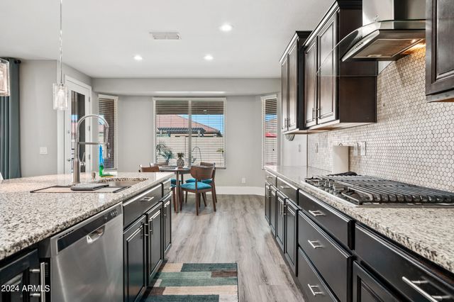 10764 W Prickly Pear Trail, Peoria, AZ 85383