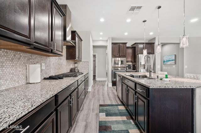 10764 W Prickly Pear Trail, Peoria, AZ 85383