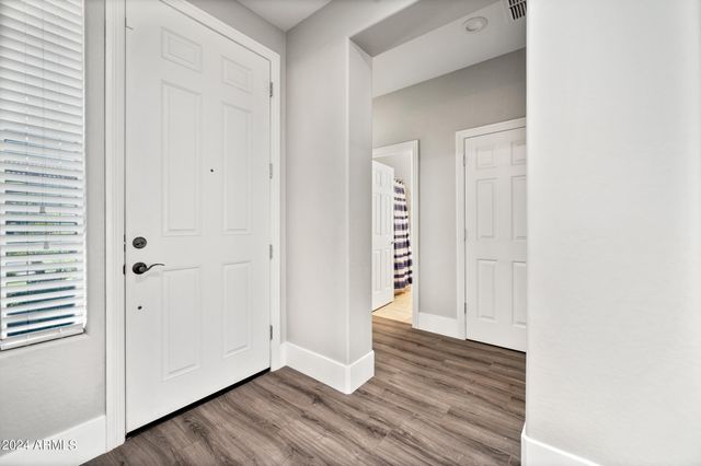 10764 W Prickly Pear Trail, Peoria, AZ 85383