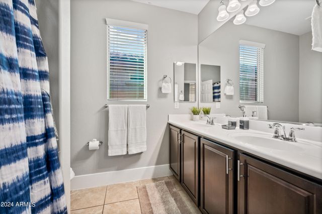 10764 W Prickly Pear Trail, Peoria, AZ 85383