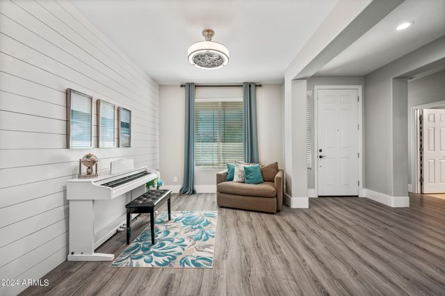 10764 W Prickly Pear Trail, Peoria, AZ 85383
