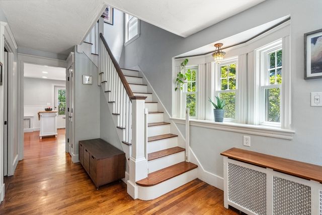 48 Cedar St, Dedham, MA 02026
