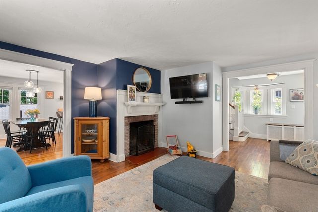 48 Cedar St, Dedham, MA 02026