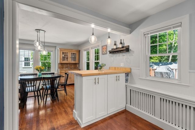 48 Cedar St, Dedham, MA 02026