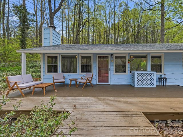 36 Dogwood Drive, Maggie Valley, NC 28751