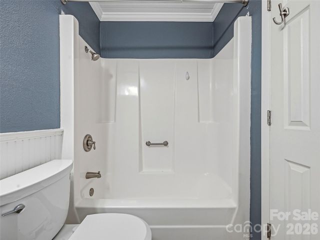 36 Dogwood Drive, Maggie Valley, NC 28751