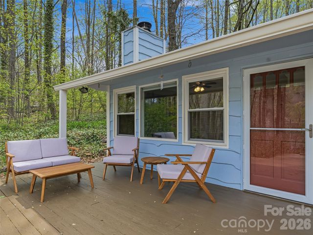 36 Dogwood Drive, Maggie Valley, NC 28751